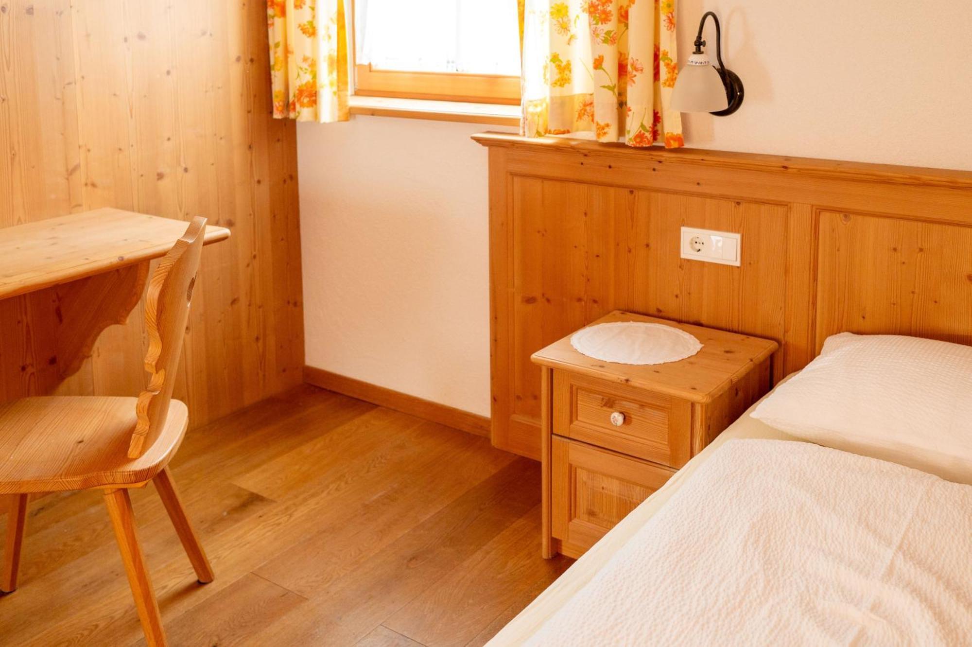 Apartamento Ansitz Steiner Dobbiaco Exterior foto